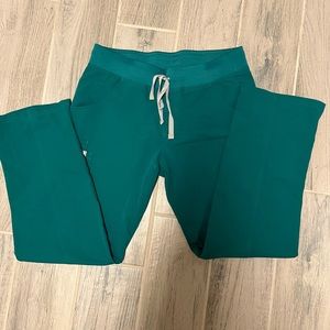 Figs Kade Cargo Scrub Pants